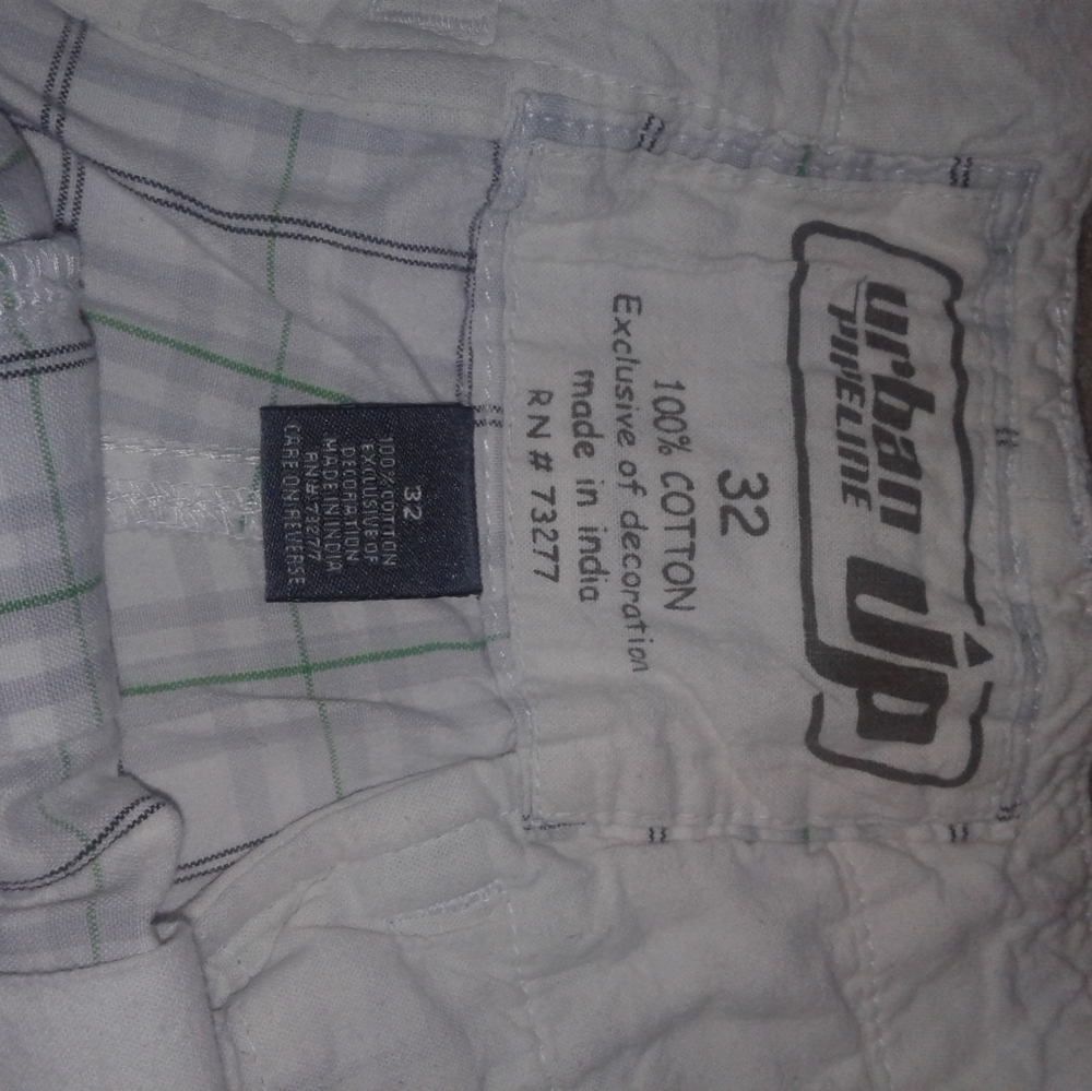 Men's Cargo walking shorts - Picture 4 of 7